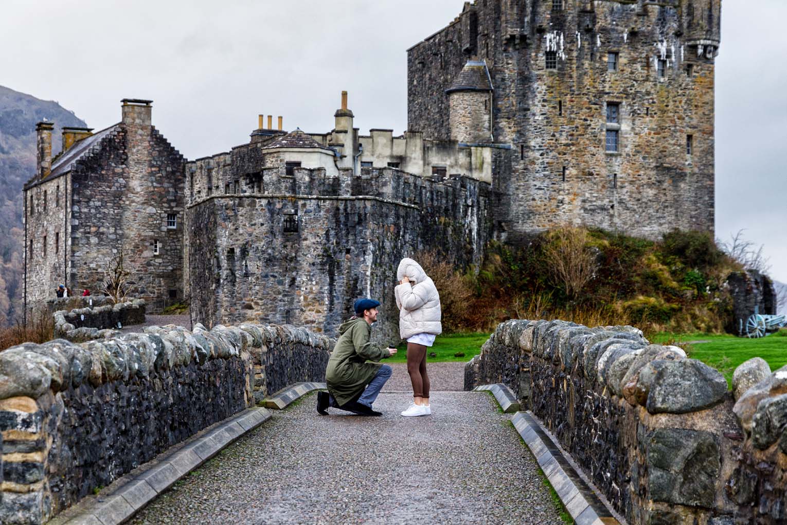 Eilaen donan castle suprise engagement00004
