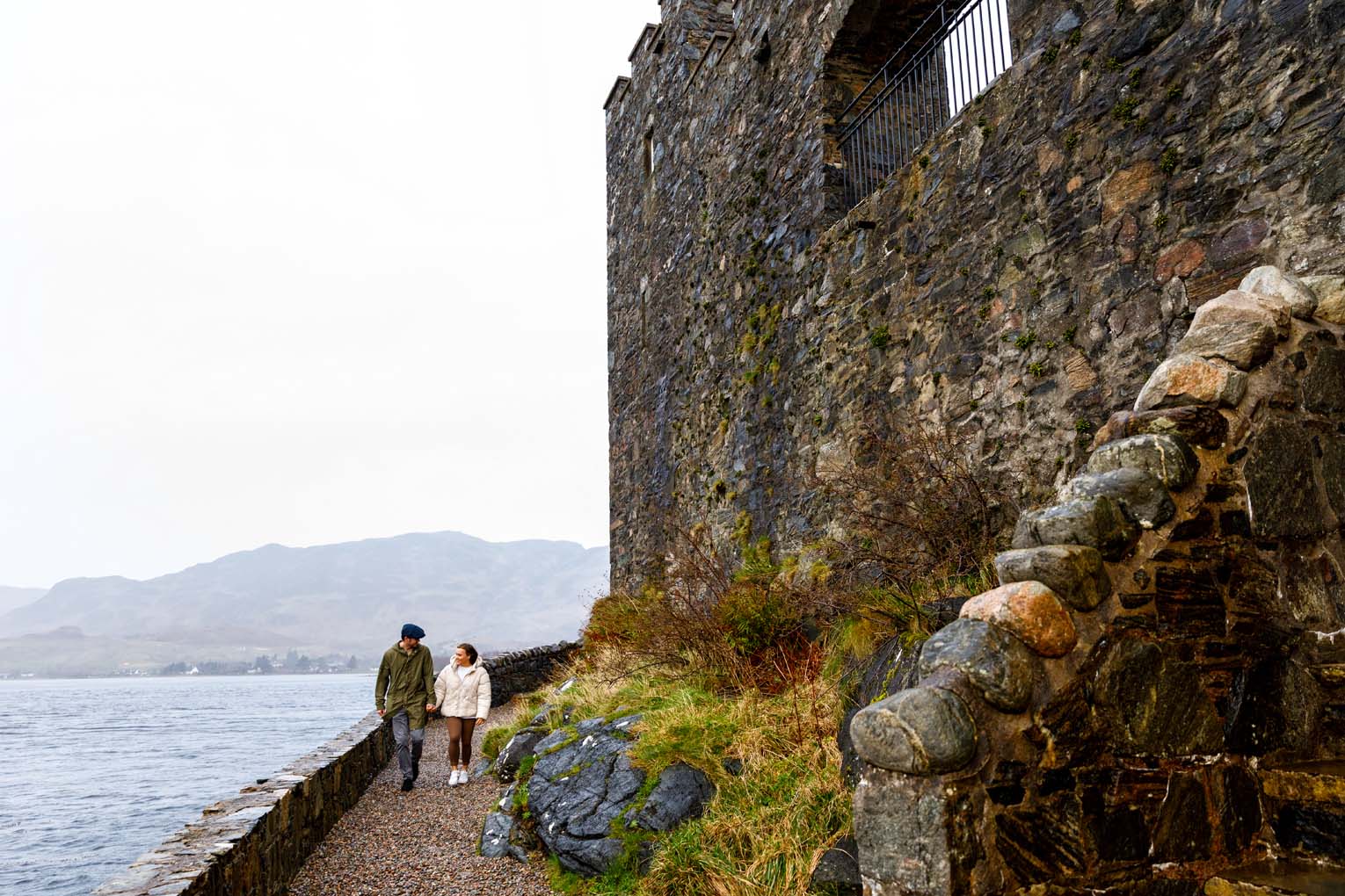 Eilaen donan castle suprise engagement00035