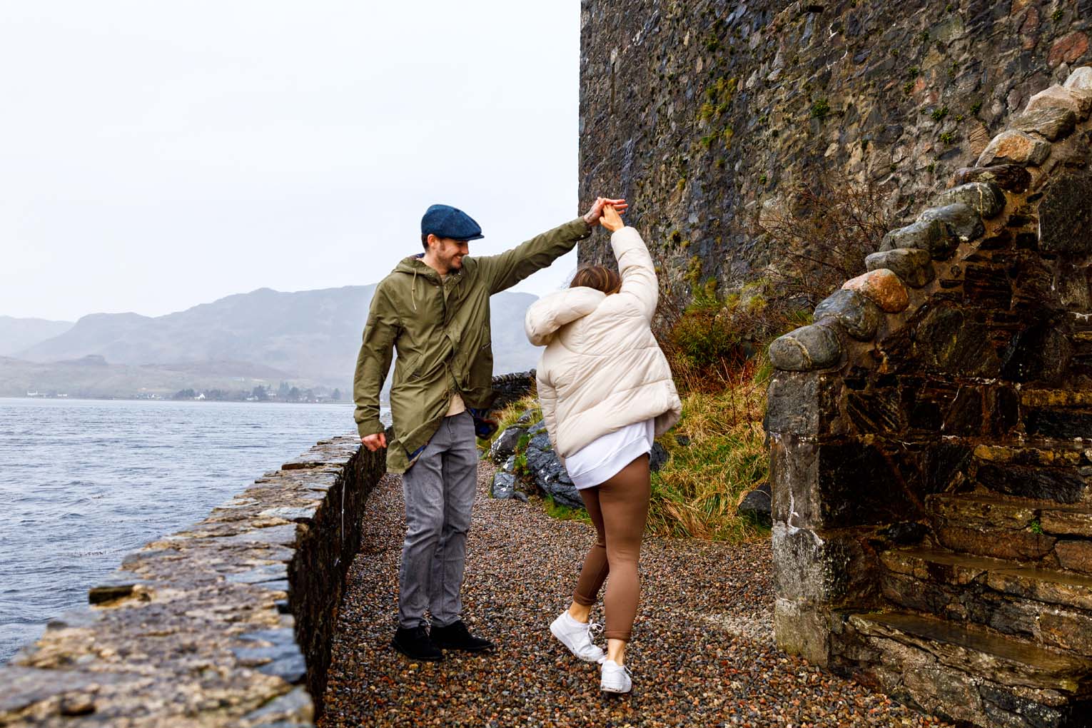 Eilaen donan castle suprise engagement00037