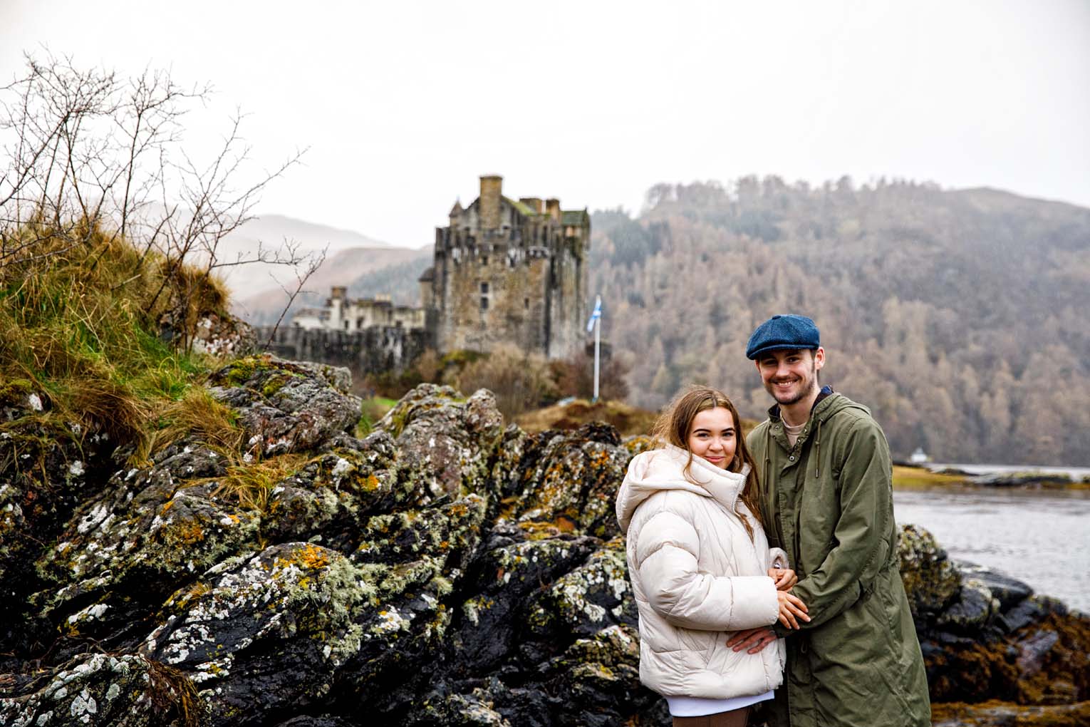 Eilean donan castle suprise engagement00047