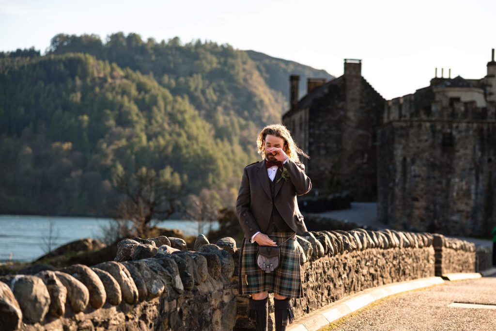 Morgan Garys Elopement Iconic Eilean Donan Castle00041