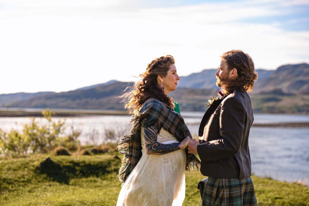 Morgan Garys Elopement Iconic Eilean Donan Castle00060
