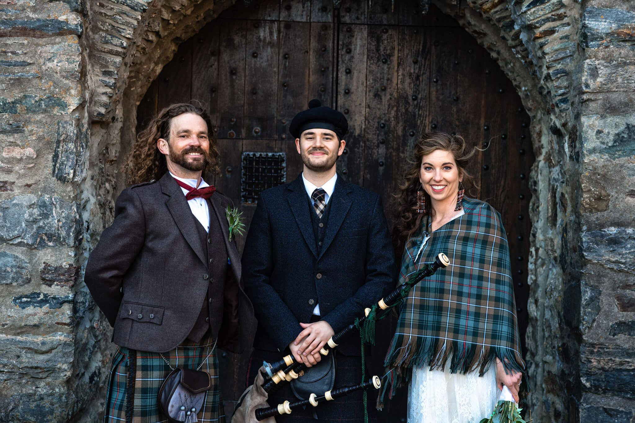 Morgan Garys Elopement Iconic Eilean Donan Castle00085
