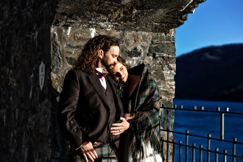 Morgan Garys Elopement Iconic Eilean Donan Castle00098