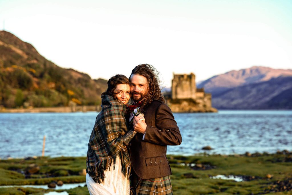 Morgan Garys Elopement Iconic Eilean Donan Castle00118